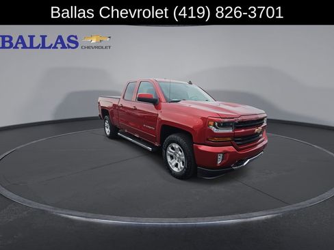 Certified 2018 Chevrolet Silverado 1500 LT w/ All Star Edition image 2