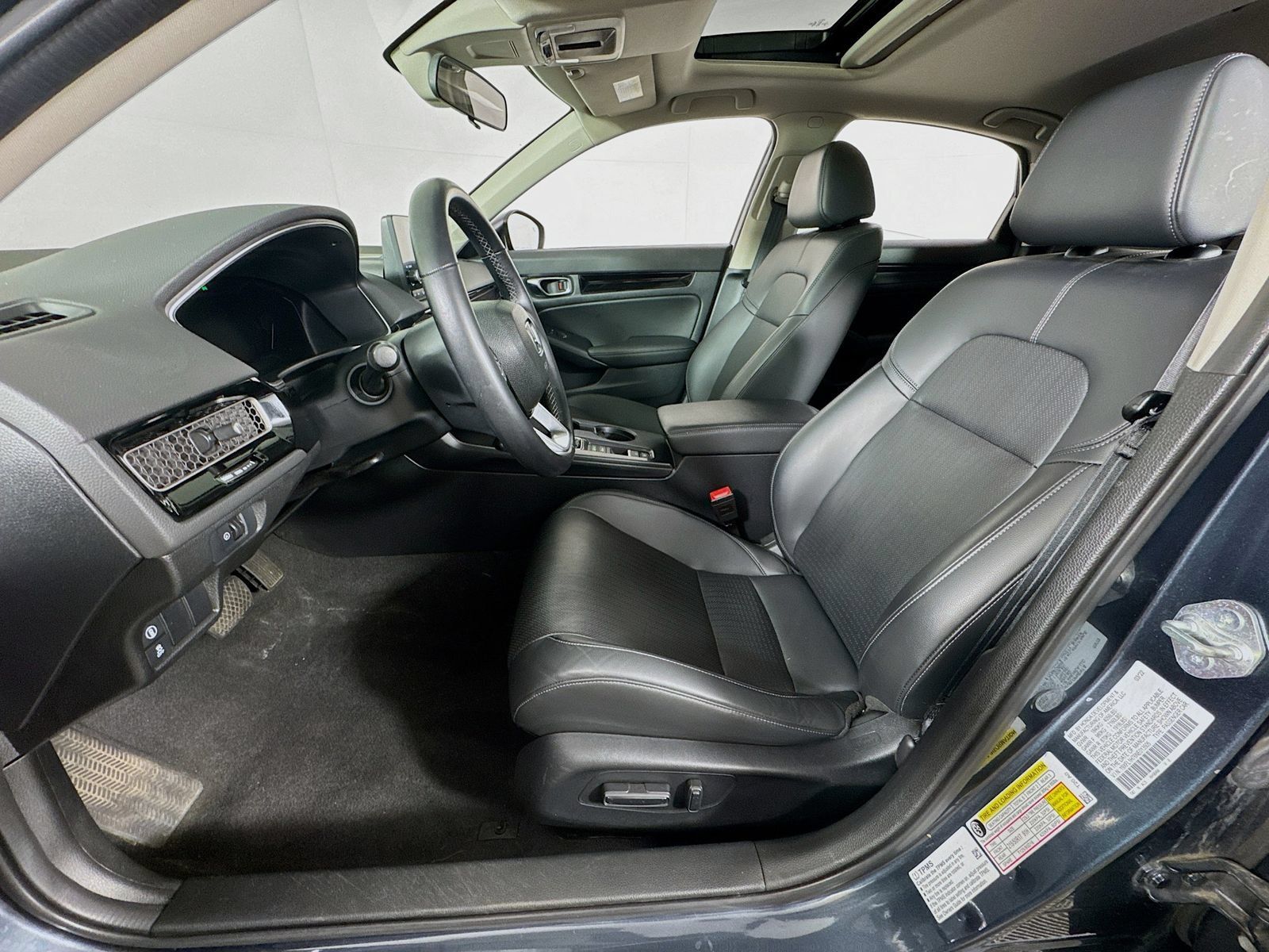 Used 2022 Honda Civic EX-L image 12