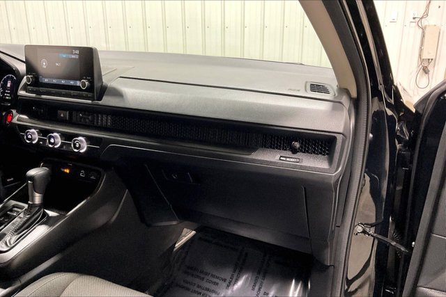 Used 2025 Honda CR-V LX image 16