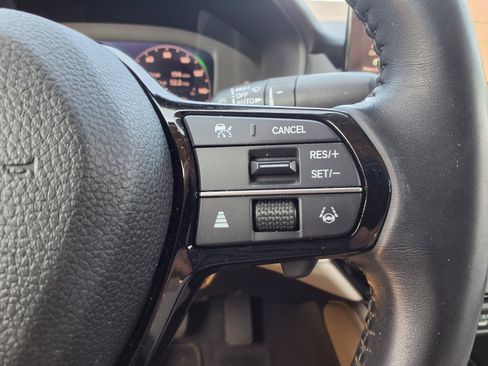 Used 2023 Honda Accord Touring image 16