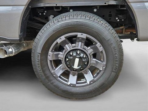 Used 2024 Ford F350 Lariat w/ Lariat Ultimate Package AWD/4WD image 21