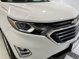 Used 2019 Chevrolet Equinox LT w/ Sun & Navigation Package image 5
