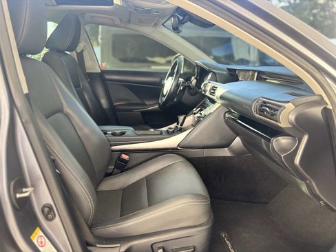 Used 2018 Lexus IS 300 w/ Premium Package image 25