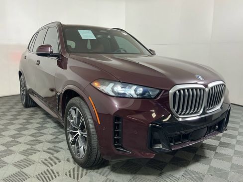 Certified 2024 BMW X5 xDrive40i w/ M Sport Package image 6