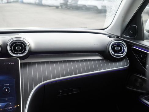 Used 2023 Mercedes-Benz C 300 Sedan image 22