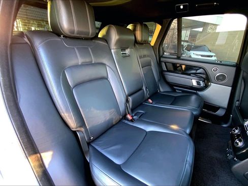 Used 2020 Land Rover Range Rover AWD/4WD image 19