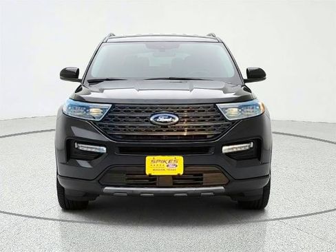 Certified 2023 Ford Explorer XLT w/ Equipment Group 202A RWD image 2