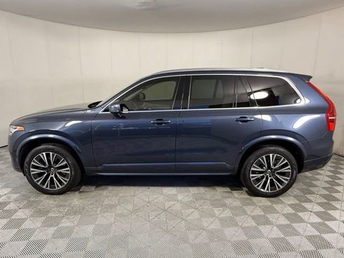 Used 2022 Volvo XC90 T6 Momentum w/ Advanced Package AWD/4WD image 2