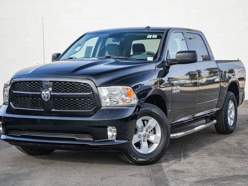 Used 2018 RAM 1500 Express image 1