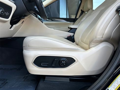 Used 2022 Jeep Grand Cherokee L Limited image 46