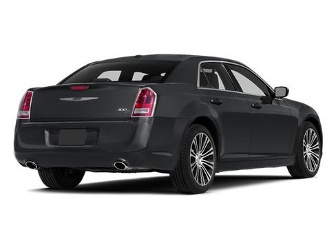 Used 2014 Chrysler 300 S image 2