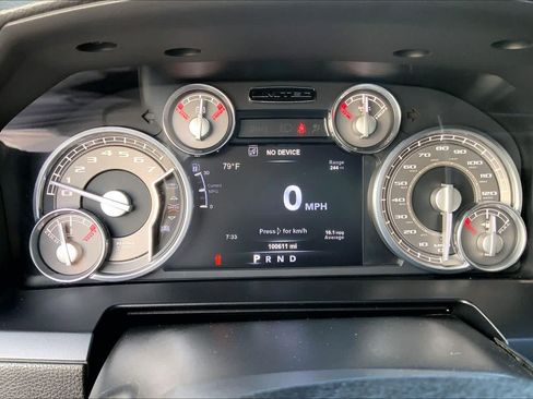 Used 2017 RAM 2500 Limited AWD/4WD image 26