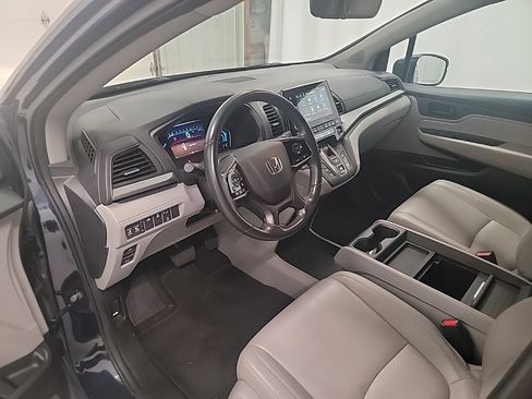 Used 2018 Honda Odyssey EX-L image 14