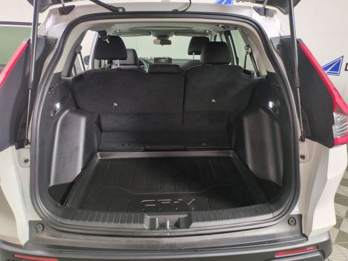 Certified 2025 Honda CR-V EX image 26