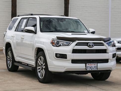 Certified 2022 Toyota 4Runner TRD Sport w/ Technology Package AWD/4WD image 3