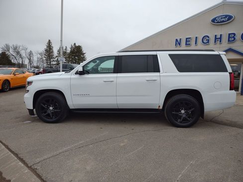 Used 2017 Chevrolet Suburban LT AWD/4WD image 2