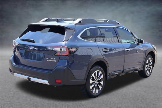 Certified 2024 Subaru Outback Touring XT AWD/4WD image 4