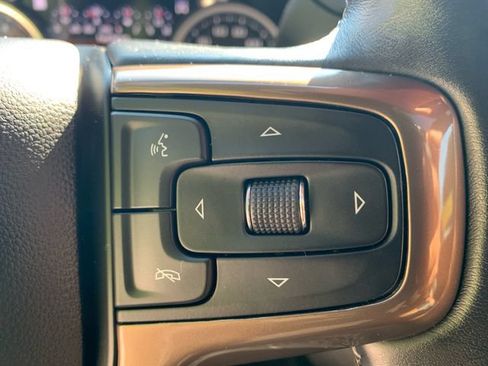 Used 2022 Chevrolet Silverado 1500 High Country AWD/4WD image 28