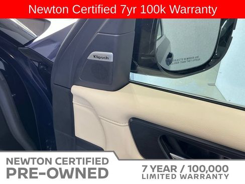 Used 2025 Nissan Armada Platinum w/ Convenience Package RWD image 69