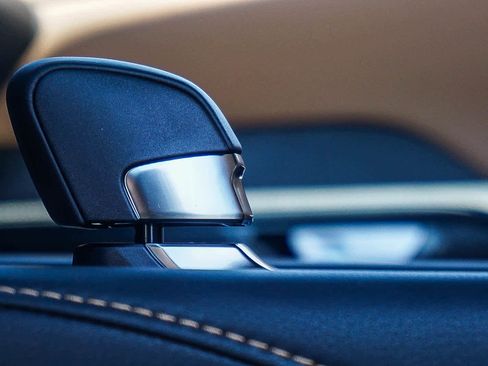 New 2026 Lexus RX 450h AWD image 20