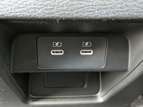 New 2026 Mitsubishi Outlander SE FWD image 18