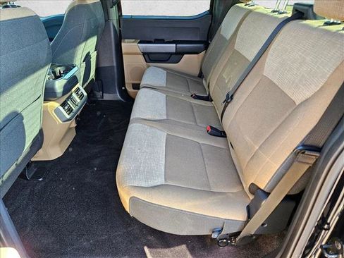 Used 2021 Ford F150 XLT image 17