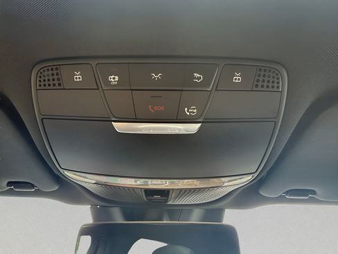 Used 2022 Mercedes-Benz GLC 300 4MATIC image 30