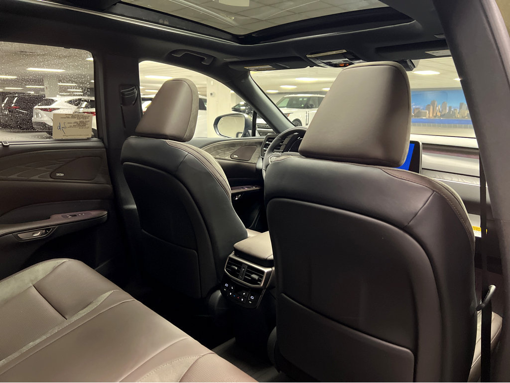 New 2026 Lexus RX 350 AWD image 22
