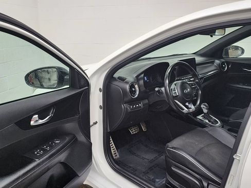 Used 2021 Kia Forte GT-Line FWD image 11