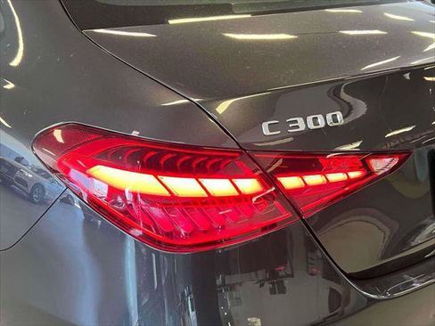 Used 2024 Mercedes-Benz C 300 4MATIC Sedan image 9