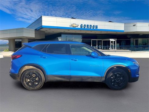 Used 2024 Chevrolet Blazer LT w/ Convenience Package image 5