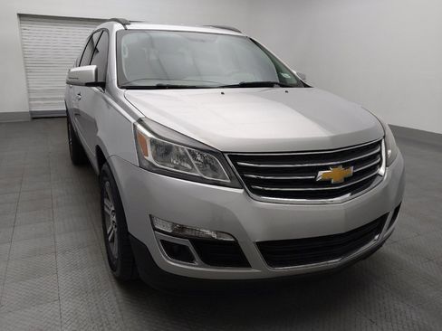 Used 2016 Chevrolet Traverse LT image 14