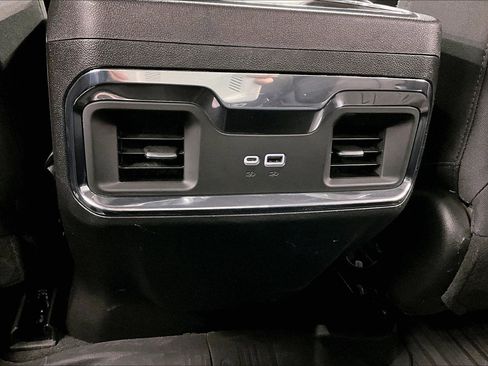 Used 2024 GMC Sierra 1500 Elevation AWD/4WD image 32