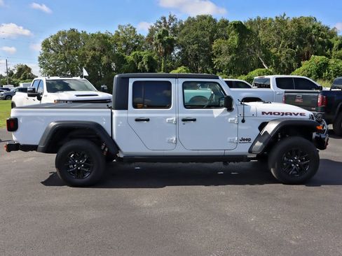 Used 2022 Jeep Gladiator Mojave image 9