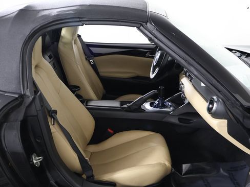 Used 2016 MAZDA MX-5 Miata Grand Touring image 32