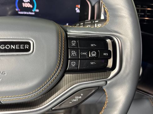 Certified 2024 Jeep Grand Wagoneer Series III w/ Rear Seat Video Group 1 AWD/4WD image 12