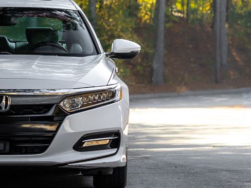 Used 2019 Honda Accord EX-L image 38