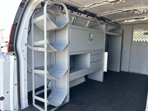 Used 2023 GMC Savana 2500 w/ Driver Convenience Package image 16