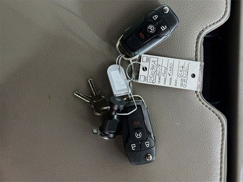 Used 2019 Ford F450 XL w/ Power Equipment Group image 34