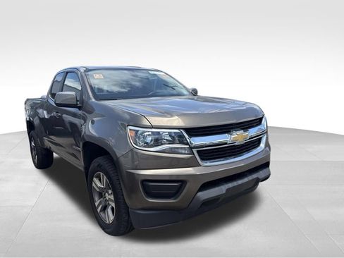 Used 2016 Chevrolet Colorado LT AWD/4WD image 9