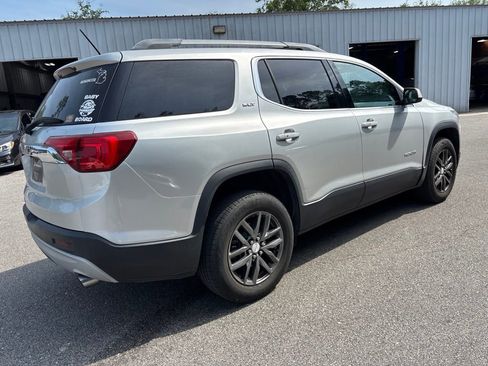 Used 2019 GMC Acadia SLT FWD image 26