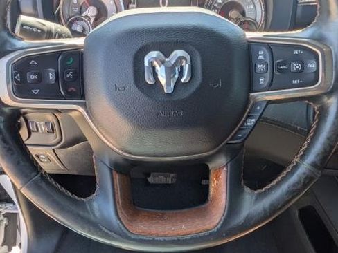 Used 2019 RAM 1500 Laramie Longhorn AWD/4WD image 9