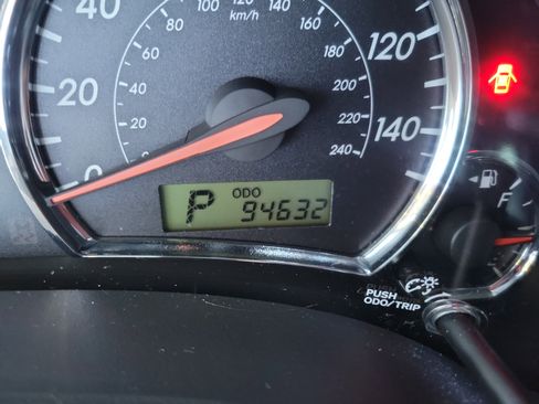 Used 2013 Toyota Corolla S image 19