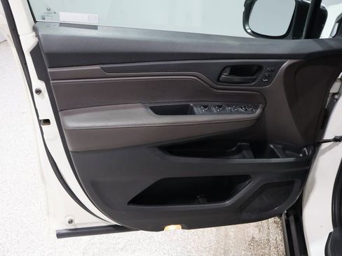 Used 2019 Honda Odyssey EX-L image 14