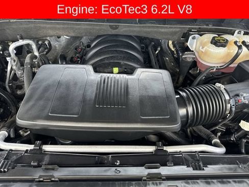 Used 2025 Chevrolet Silverado 1500 High Country AWD/4WD image 31