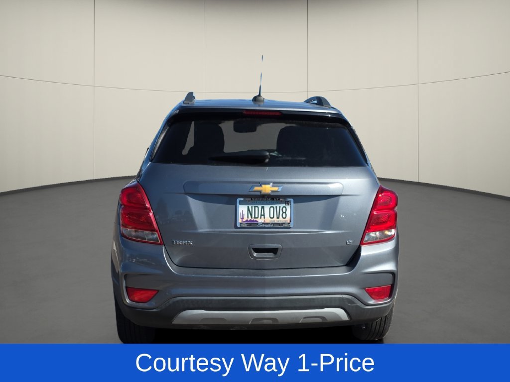 Used 2019 Chevrolet Trax LT w/ LT Convenience Package FWD image 8