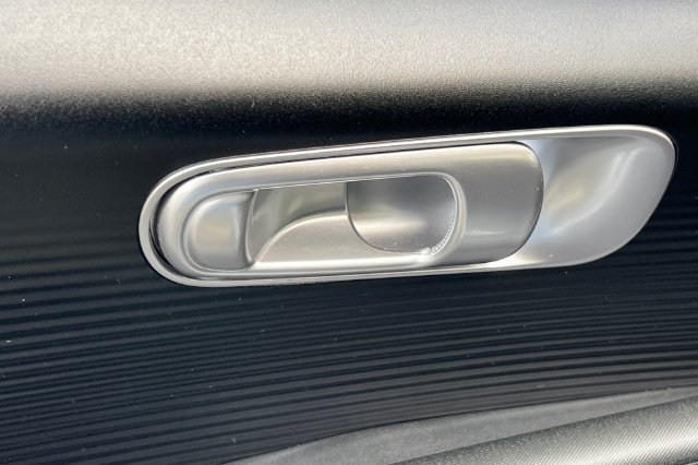 Certified 2025 Hyundai Ioniq 6 SE RWD image 14