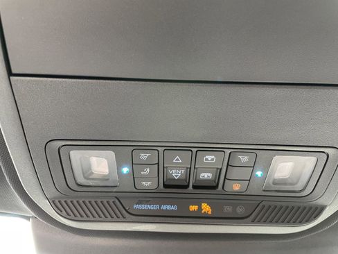 Used 2025 Ford Expedition Tremor AWD/4WD image 25