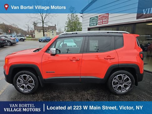 Used 2017 Jeep Renegade Limited w/ Safety & Security Group image 8
