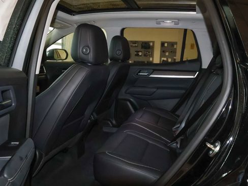 New 2027 GMC Terrain Denali w/ LPO, Floor Liner Package AWD/4WD image 11